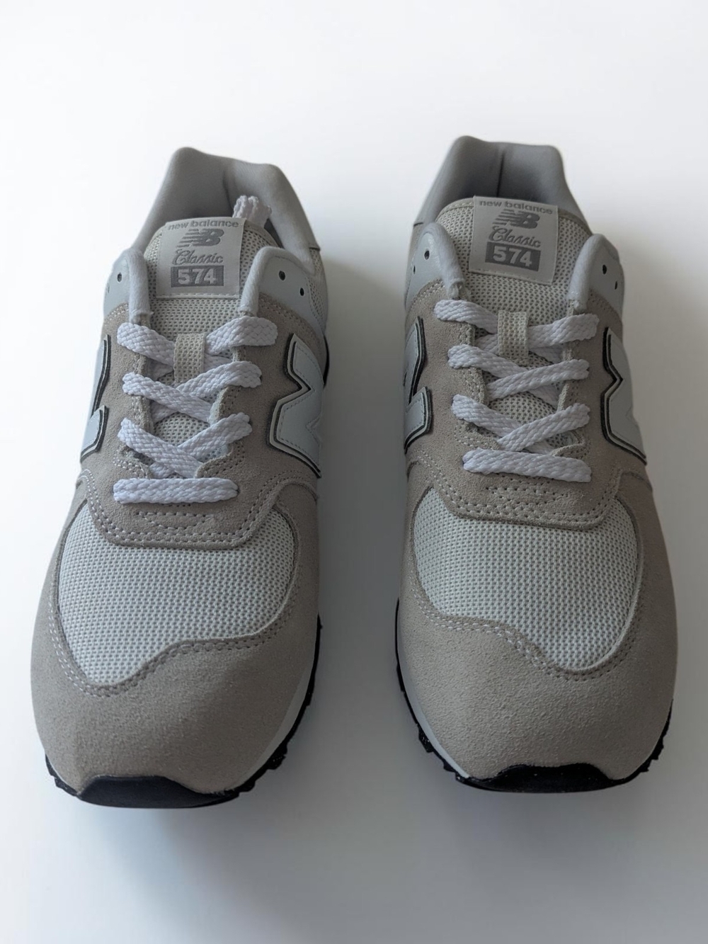 New Balance 574 Core Grey White Kids Size 6.5 Youth Sneakers GC574EVW Shoe - Picture 2 of 8